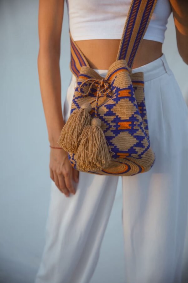 wayuu tote bag handmade in colombia mochila bag